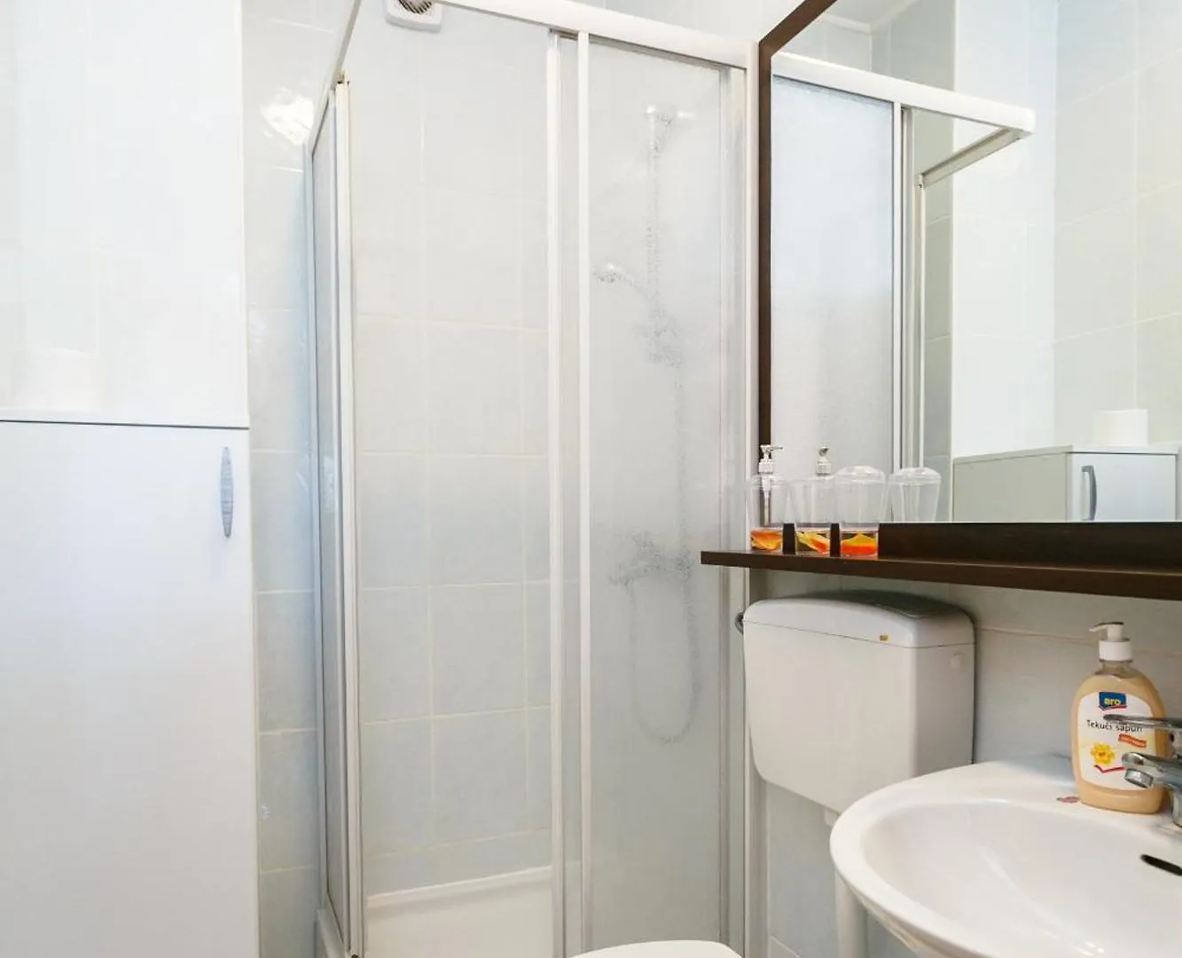 Apartments Josip Pinezici
