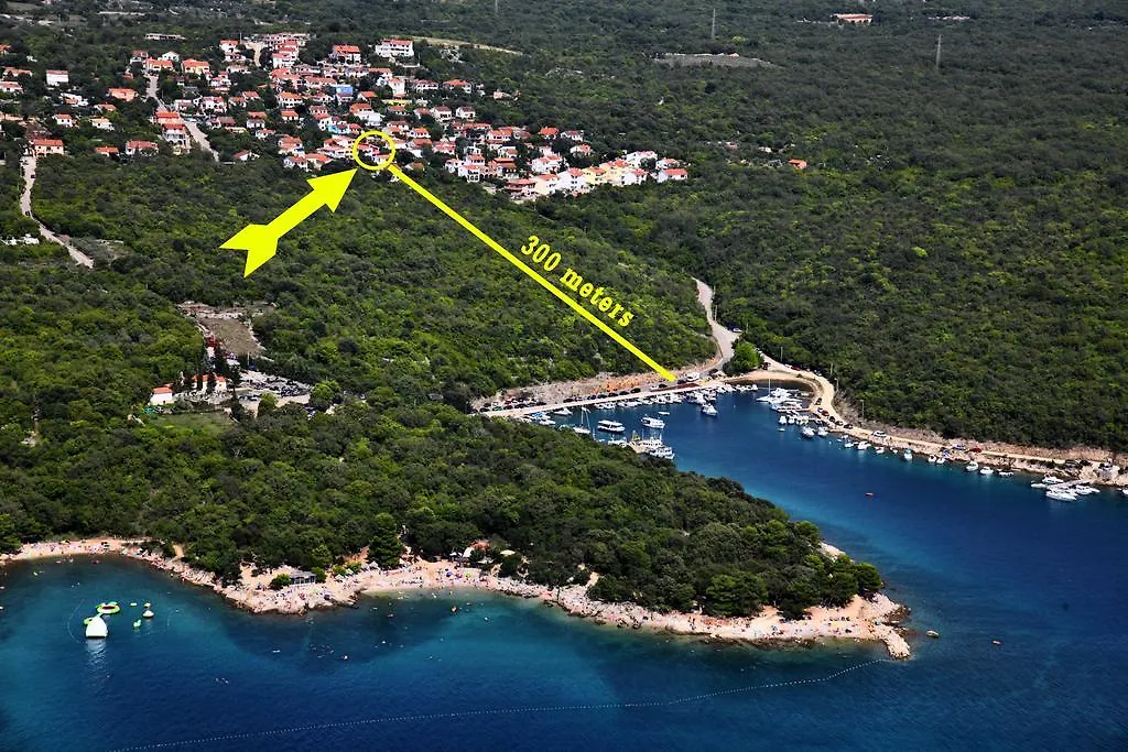 Apartments Josip Pinezici  Croatia