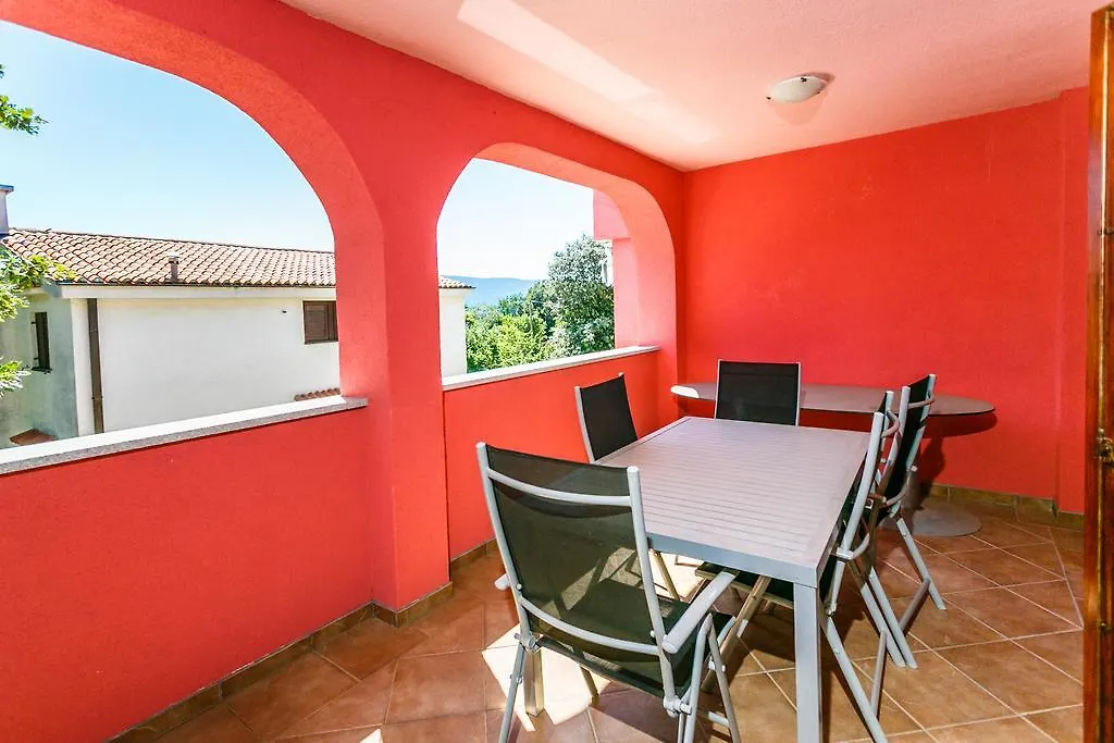 Apartments Josip Pinezici
