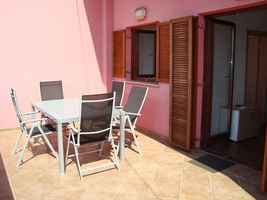 Apartments Josip Pinezici  0*, Pinezici (Krk) Croatia
